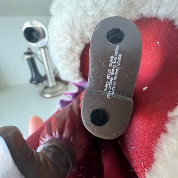 Vintage Thomas Kinkade Old world CHRISTMAS Journey’s End 8" Santa Claus Figurine - Picture 7 of 16